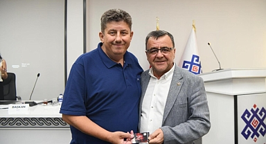 Altıeylül Belediye Başkanı Hakan Şehirli’den Balıkesirspor’a Destek