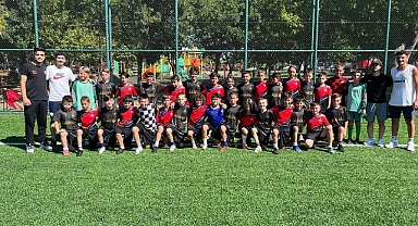 Balıkesir Büyükşehir Belediyespor U-11 Takımı, Doğu Karadeniz Turnesinden Namağlup Döndü