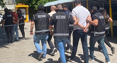 Balıkesir'de Göçmen Kaçakçılığına Yönelik Operasyonlar: 22 Göçmen Yakalandı