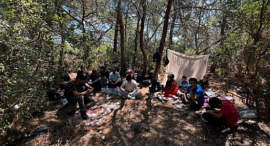 Balıkesir İl Jandarma Komutanlığı'ndan Göçmen Kaçakçılığı ile Mücadele Operasyonu
