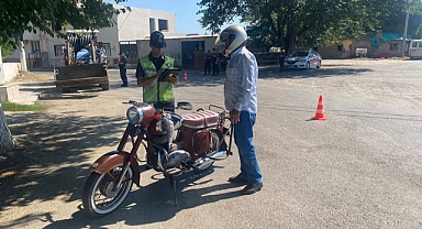 Balıkesir İl Jandarma Komutanlığı'ndan Motosiklet Denetimi: 8 Araç Trafikten Men Edildi