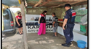 Balıkesir Jandarması’ndan Gıda Güvenliğine Yönelik Denetim Yapıldı