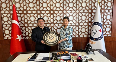 BAÜN ve İzmir Demokrasi Üniversitesi Bir Araya Geldi