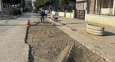 Edremit Belediyesi'nden Kadıköy Mahallesi'nde Tamirat Çalışmaları