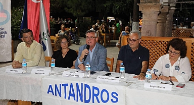 Edremit’te Antandros Kazıları Söyleşisi Büyük İlgi Gördü
