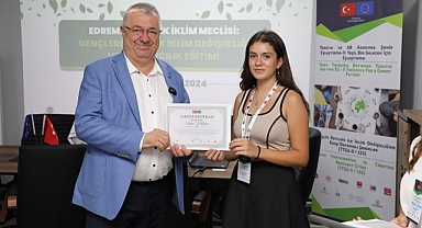 Edremit’te Gençler İklim Değişikliği İçin Hareket Geçti