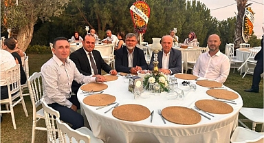 Kepsut Belediye Başkanı İsmail Cankul, Alara ve Batuhan’ın Düğününde Mutluluğa Ortak Oldu