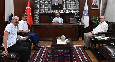 Oğuz Boyları Derneği'nden Vali Ustaoğlu'na Ziyaret