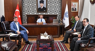 Sındırgı Belediye Başkanı Serkan Sak'tan Vali İsmail Ustaoğlu’na Ziyaret ve Davet