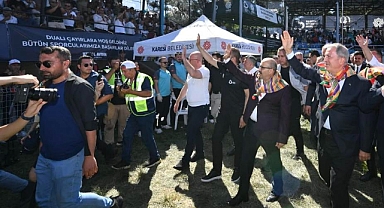 Vali İsmail Ustaoğlu, 64’üncü Geleneksel Kurtdereli Mehmet Pehlivan Güreşleri Final Müsabakasına Katıldı