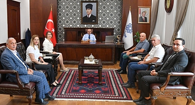 Vali İsmail Ustaoğlu, Muhtarlarla Bir Araya Gelerek Taleplerini Dinledi