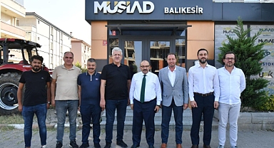 Vali İsmail Ustaoğlu'ndan MÜSİAD Balıkesir Başkanı Tuğrul Demirbaş'a Ziyaret