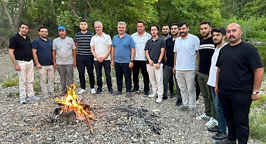 Vekil Canbey, Gençlerle Doğada Buluştu