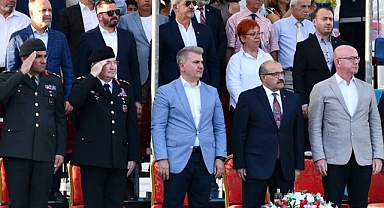 Vekil Canbey, Polis Teşkilatının Yeni Kahramanlarını Tebrik Etti