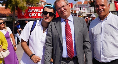 Ayvalık’ta 32. Engelliler Şenliği Coşkuyla Başladı