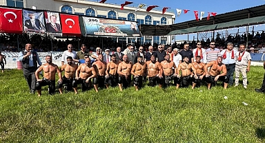 Balıkesir Büyükşehir Belediyespor’un Pehlivanları Çardak Güreşleri’nde Destan Yazdı