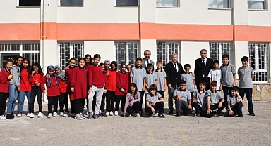 Balıkesir İl Milli Eğitim Müdürü Murat Demir'den İvrindi Şehit Tuncay Özdemir İmam Hatip Ortaokulu'na Ziyaret