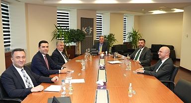 Balıkesir Ticaret Odası Başkanı Rahmi Kula, Kredi Garanti Fonu Yönetim Kurulu Toplantısına Katıldı