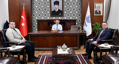 Bandırma Ticaret Odası Başkanı Adem Yılmaz, Vali İsmail Ustaoğlu’na Ziyarette Bulundu