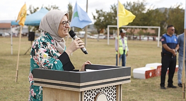 Bigadiç'te Gelenekler Yaşatılıyor: Vekil Uygur 51. Rahvan Yarışları Şöleni'nde