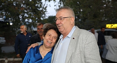 Edremit Belediye Başkanı Muhtarlarla Bir Araya Geldi