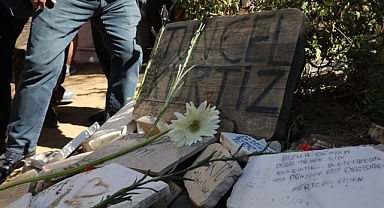 Edremit'te Tuncel Kurtiz, Vefatının 11. Yılında Anıldı