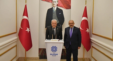 Eski İçişleri Bakanı Muammer Güler, Vali İsmail Ustaoğlu’nu Ziyaret Etti