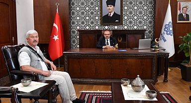 Şehit Polis Aydın Nazillioğlu’nun Babası Yaşar Nazillioğlu’ndan Vali Ustaoğlu’na Ziyaret