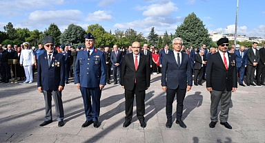 Vali İsmail Ustaoğlu, 19 Eylül Gaziler Günü Törenine Katıldı