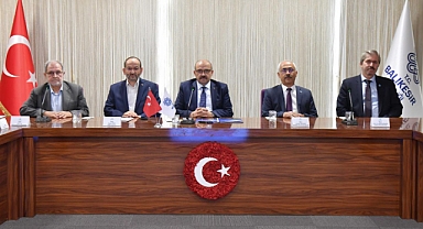 Vali İsmail Ustaoğlu Başkanlığında Balıkesir Eğitime Destek Platformu Toplantısı Gerçekleştirildi