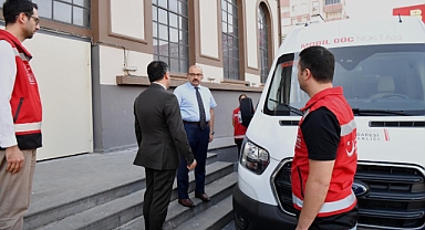 Vali İsmail Ustaoğlu, Karesi’deki Mobil Göç Noktası’nda İncelemelerde Bulundu