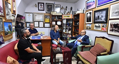 Vali İsmail Ustaoğlu, Vefat Eden Sanatçı Ahmet Esmer’in Ailesini Ziyaret Etti