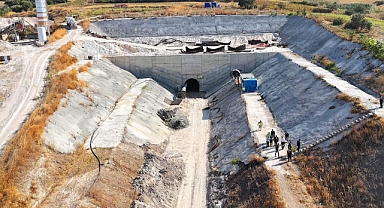 Vali Ustaoğlu, Manyas Ovası Sol Sahil Sulaması İletim Tüneli İnşaatını İnceledi