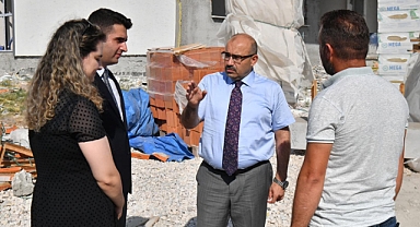 Vali Ustaoğlu, Manyas Toplum Sağlığı Merkezi İnşaatında İncelemelerde Bulundu