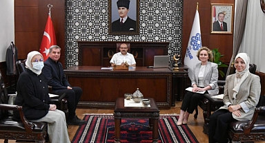 ZİHNİLATİF Derneği'nden Vali İsmail Ustaoğlu'na Ziyaret