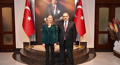 ABD İstanbul Başkonsolosu Julie Eadeh, Vali İsmail Ustaoğlu’nu Ziyaret Etti