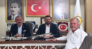 AK Parti Balıkesir'de Lider Kadrodan Güçlü İşbirliği