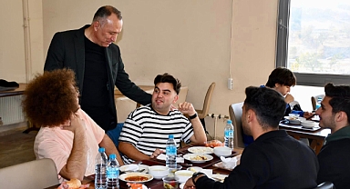 Balıkesir Gençlik ve Spor İl Müdürü Adem Özalp, Öğrencilerle Buluştu