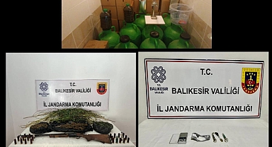 Balıkesir Jandarması'ndan Uyuşturucu ve Kaçakçılığa Yönelik Büyük Operasyon