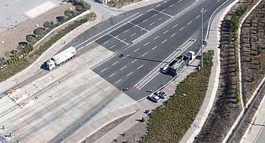 Balıkesir Jandarmasından Otoyolda Çayrokopter ile Havadan Trafik Denetimi Devam Ediyor