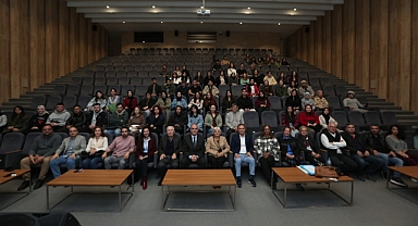 Bandırma Onyedi Eylül Üniversitesi'nde Gezi Fotoğrafçılığına Derin Bakış
