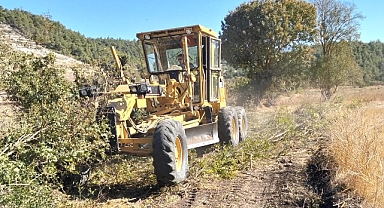 Bigadiç Belediyesi'nden Yeniköy Mahallesi’nde Arazi Yoluna Düzenleme Çalışması
