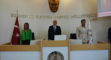 Burhaniye Belediyesi Ekim Ayı Meclis Toplantısını Gerçekleştirdi