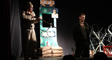 Burhaniye Belediyesi Kent Tiyatrosu, 25. Yılında Yeni Başarılarla Dolu