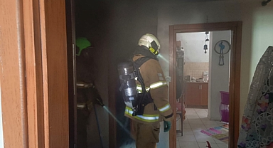 Burhaniye'de Elektrik Kaynaklı Ev Yangını 