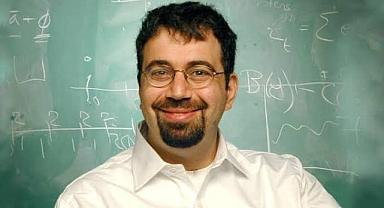 Edremit Belediye Başkanı Mehmet Ertaş, Daron Acemoğlu'nu Tebrik Etti