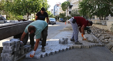 Edremit Belediyesi’nden Sarıkız Mahallesi’nde Yol Yapım Çalışmaları Hız Kesmeden Devam Ediyor