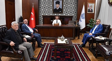 Edremit Belediyesi'nden Vali İsmail Ustaoğlu'na Ziyaret