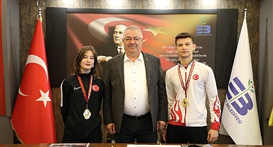 Edremit'ten Türkiye'ye Şampiyonluk Haberleri! Taekwondo'da Tam Bir Başarı