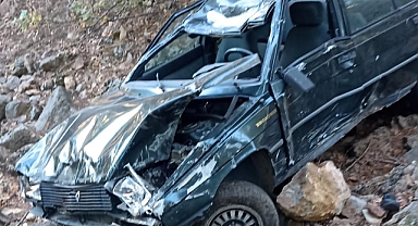 Havran'da Korkutan Kaza! Araç Uçuruma Yuvarlandı